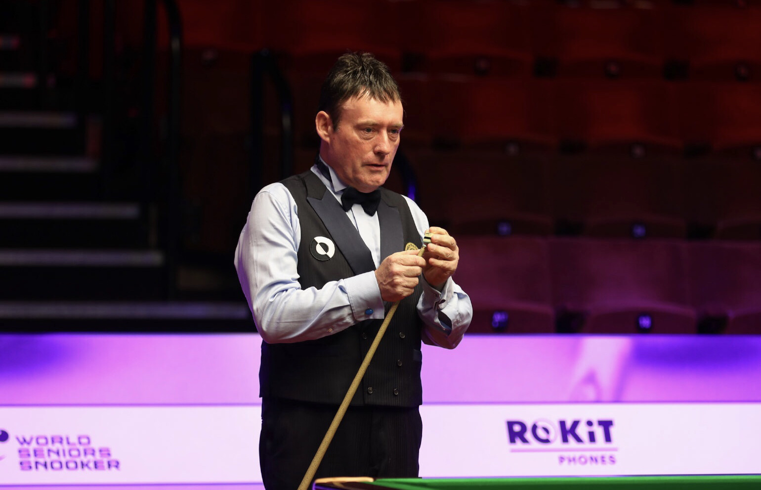 队便占据场 队便占据场