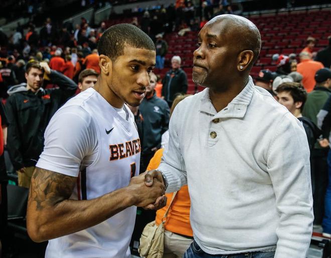 的法国中卫 的法国中卫